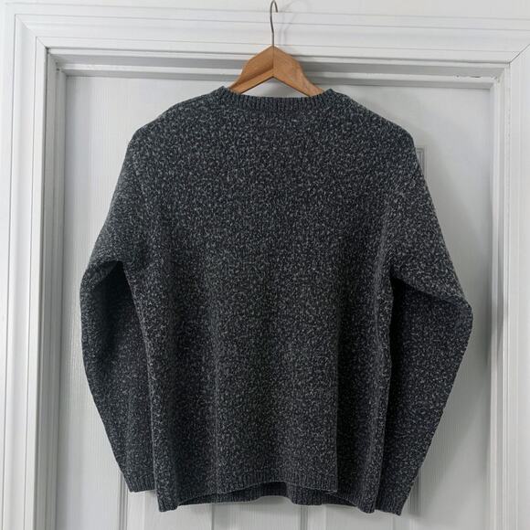 Vintage Claiborne Grey Textured V-Neck Sweater - Picture 2 of 3